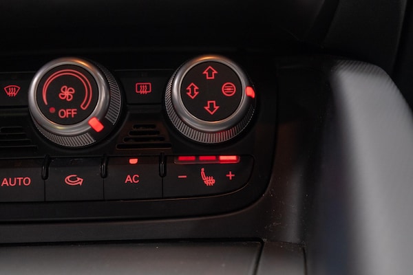 Used Audi TT 2012 for sale - 75478748: Photo 19