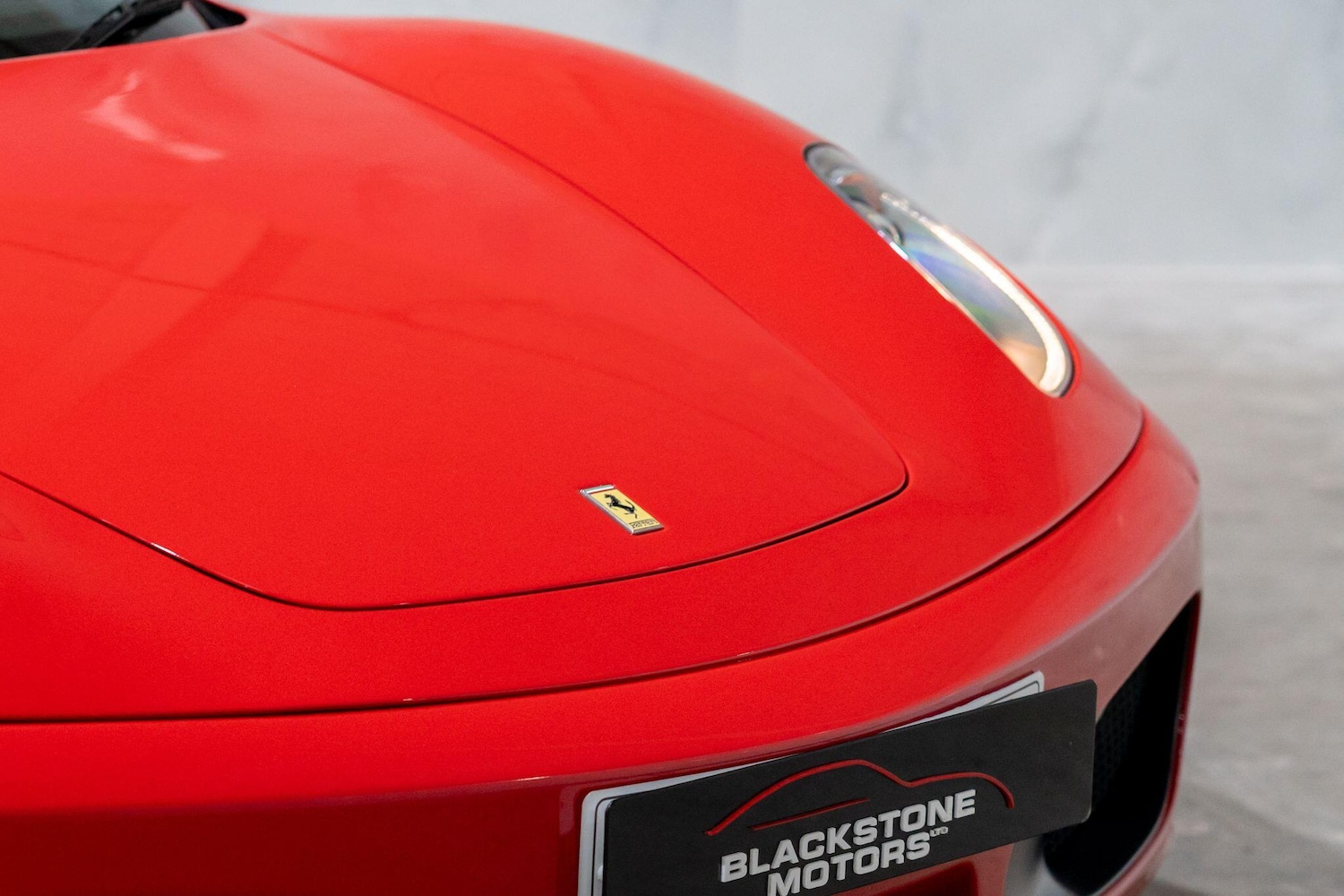 Used Ferrari F430 2005 for sale - 78184947: Photo 2