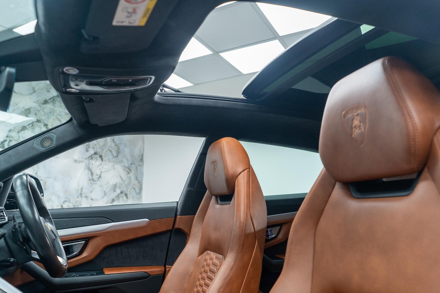 Used Lamborghini Urus for sale - 77510911: Photo 18