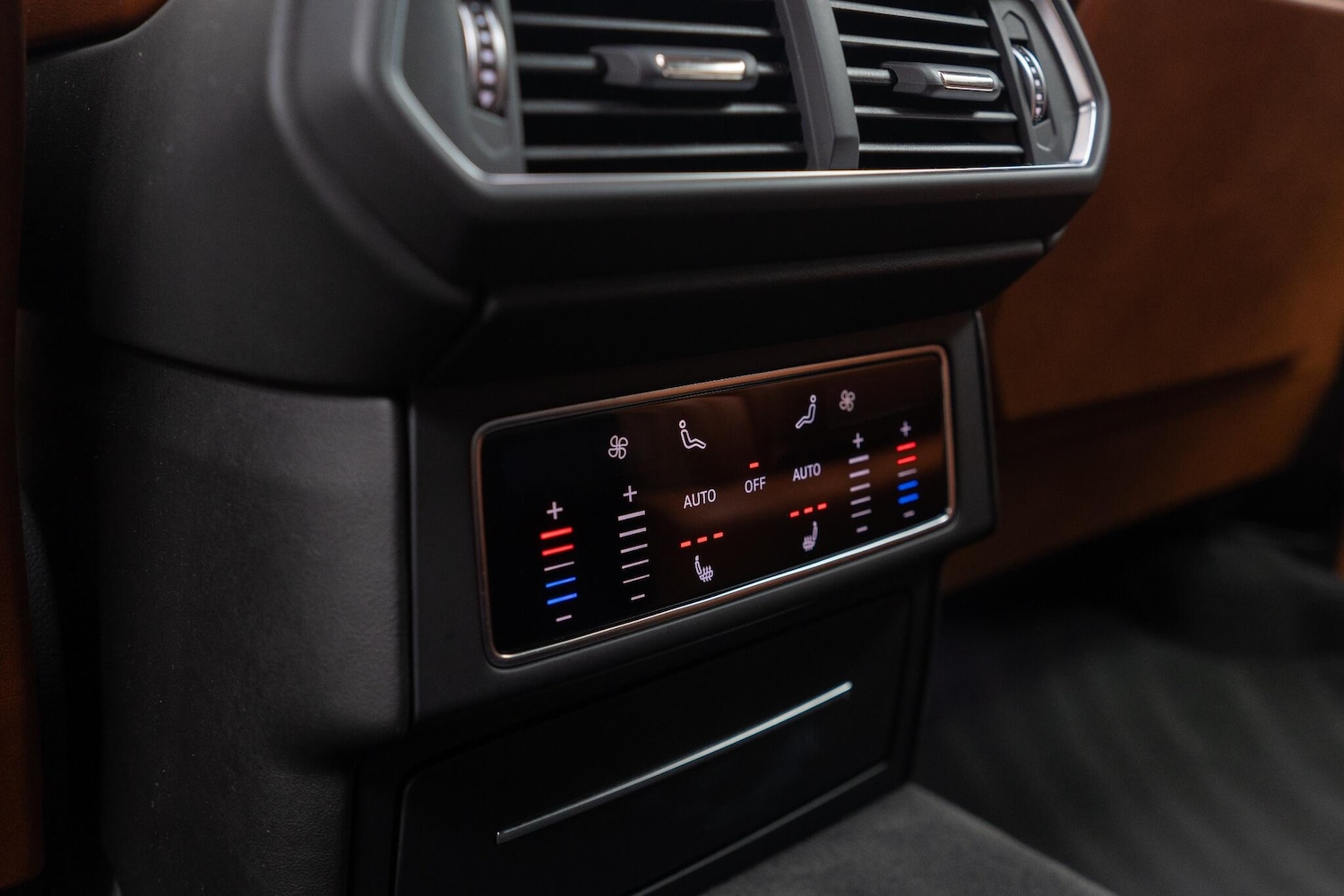 Used Lamborghini Urus for sale - 77510911: Photo 23