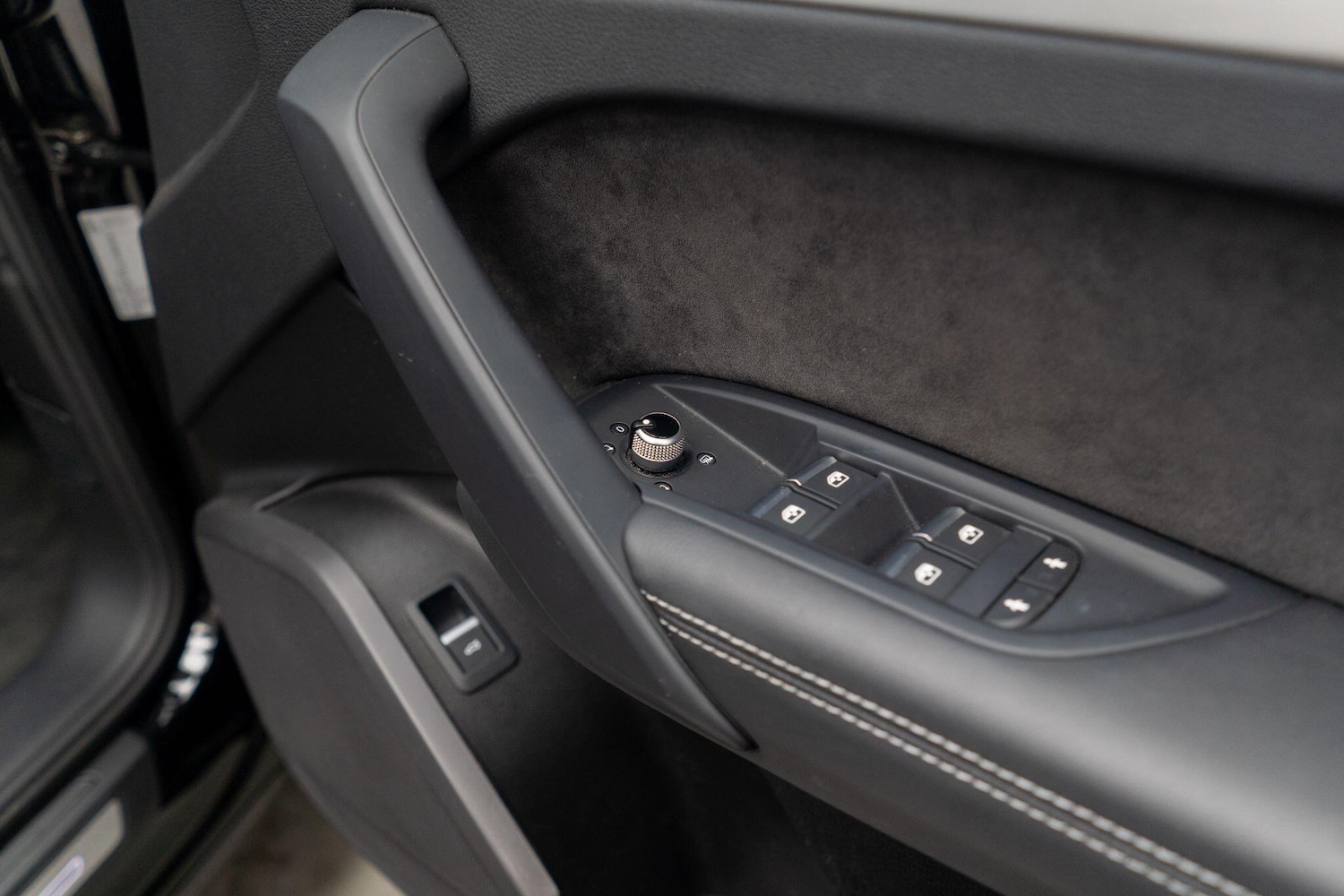 Used Audi SQ5 2018 for sale - 76388335: Photo 31