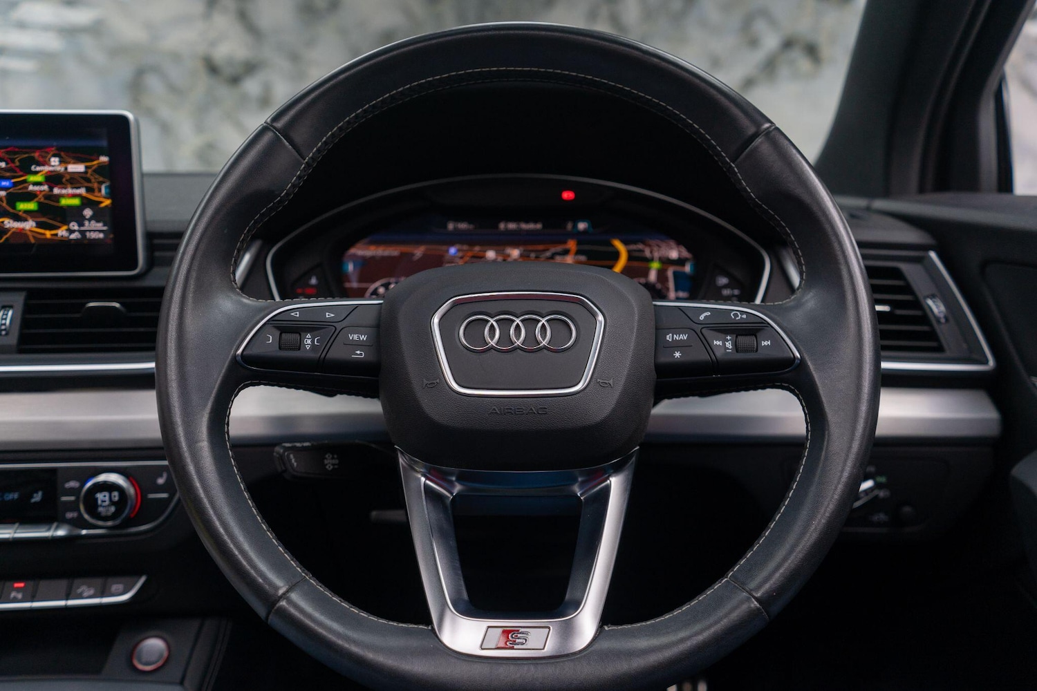 Used Audi SQ5 2018 for sale - 76388335: Photo 32