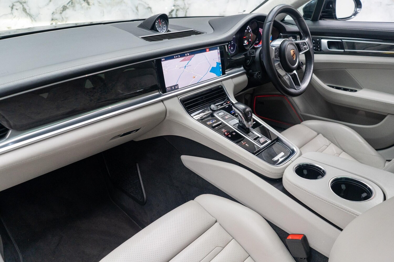 Used Porsche Panamera 2017 for sale - 77469088: Photo 12