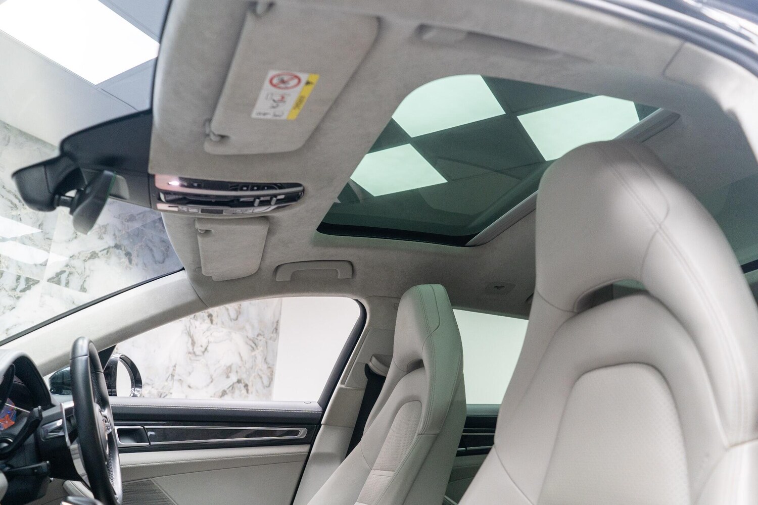 Used Porsche Panamera 2017 for sale - 77469088: Photo 15