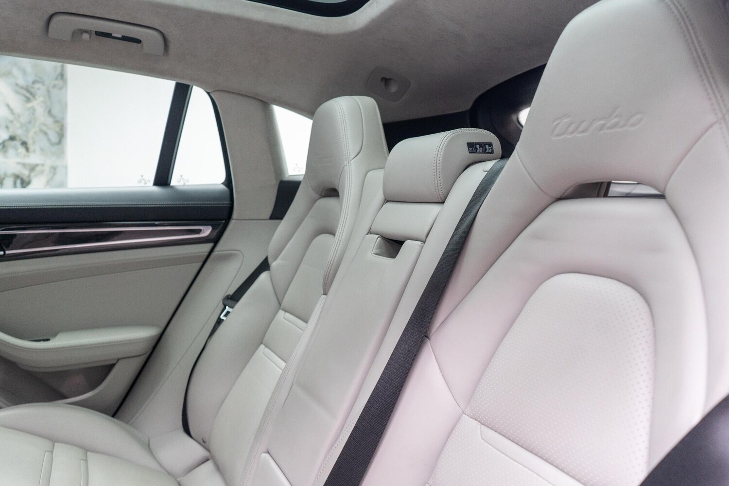 Used Porsche Panamera 2017 for sale - 77469088: Photo 18