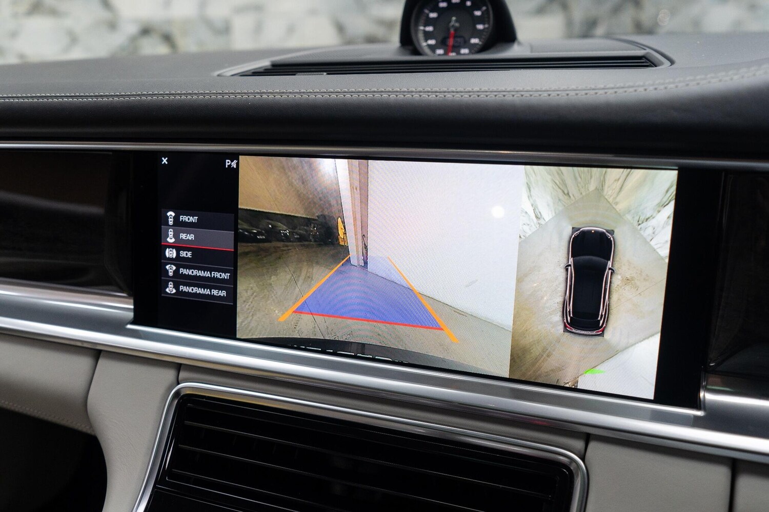 Used Porsche Panamera 2017 for sale - 77469088: Photo 25