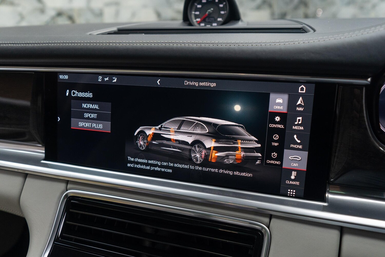 Used Porsche Panamera 2017 for sale - 77469088: Photo 26