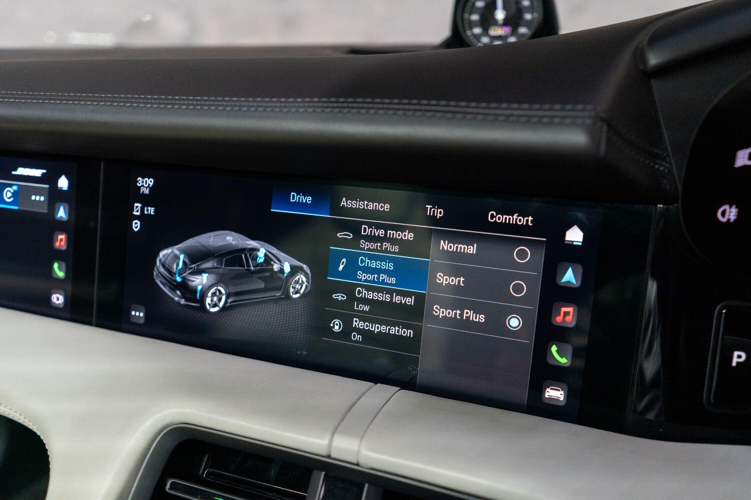 Used Porsche Taycan for sale - 78127345: Photo 26