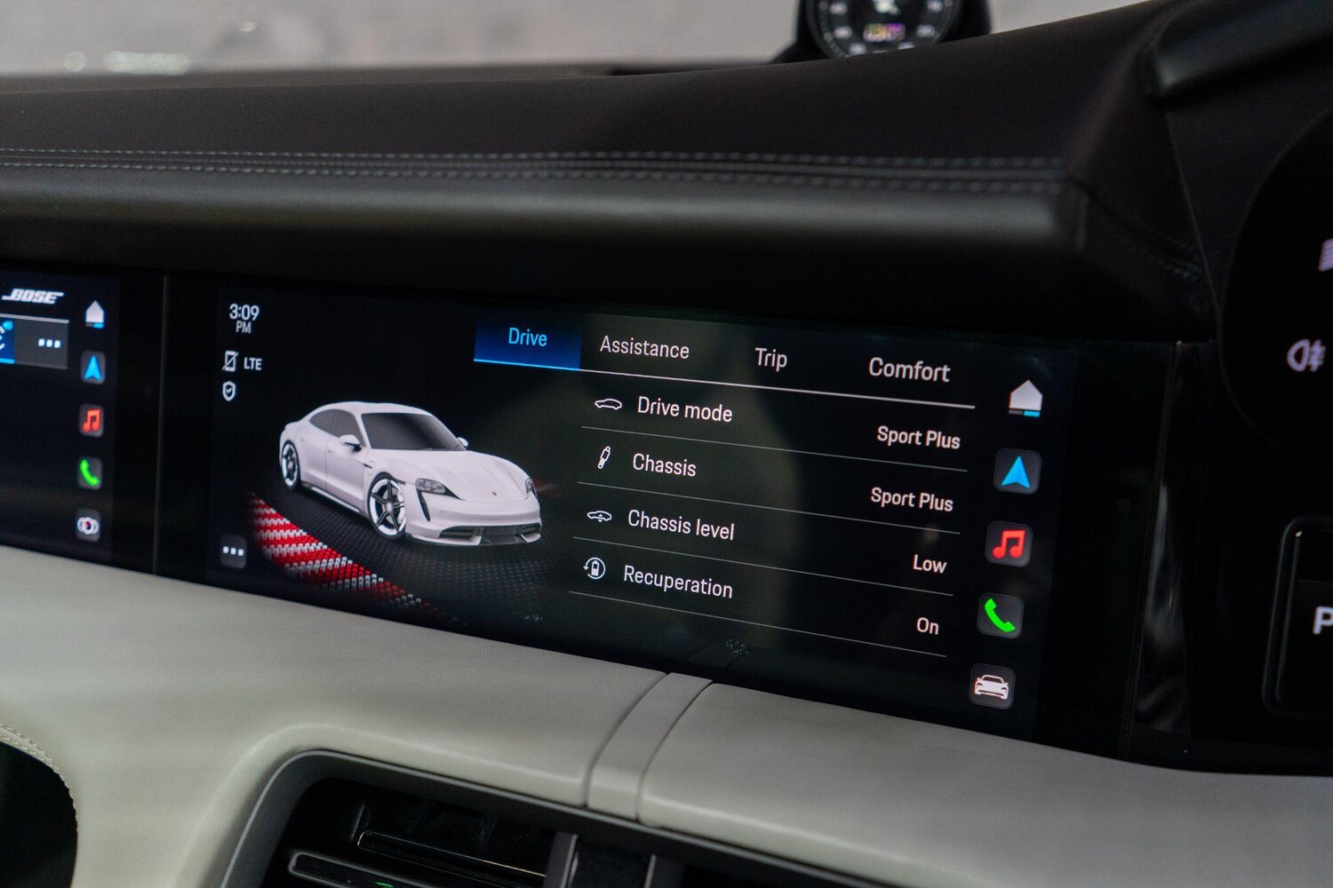 Used Porsche Taycan for sale - 78127345: Photo 27