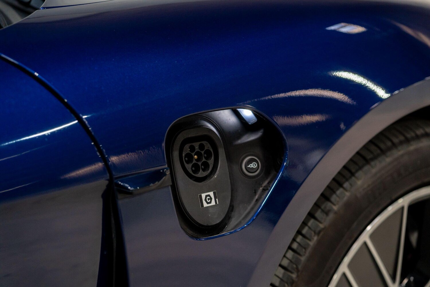 Used Porsche Taycan for sale - 78127345: Photo 42