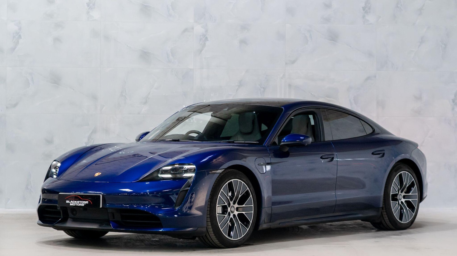 Used Porsche Taycan for sale - 78127345: Photo 5