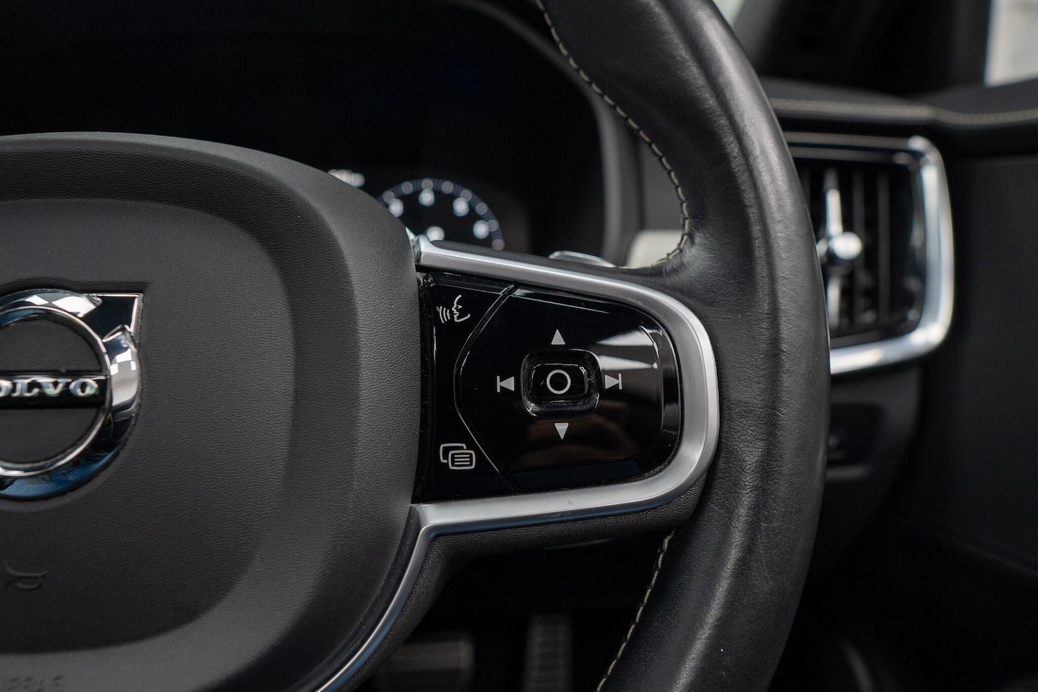 Used Volvo V90 2019 for sale - 77081508: Photo 16