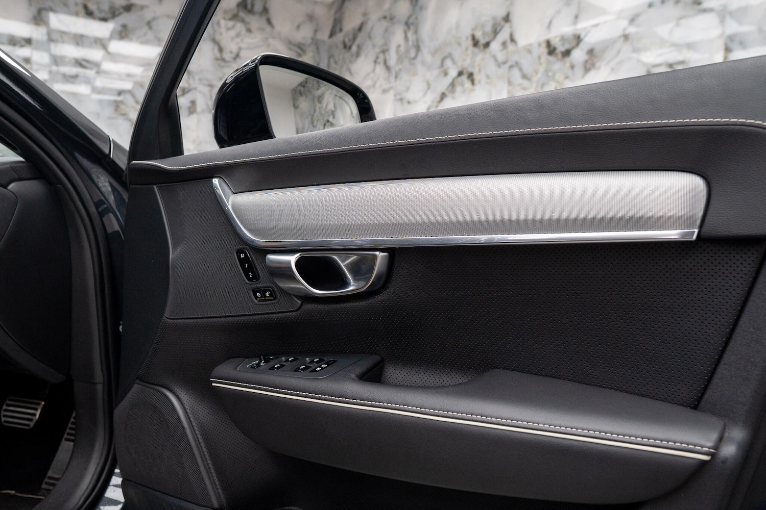 Used Volvo V90 2019 for sale - 77081508: Photo 28