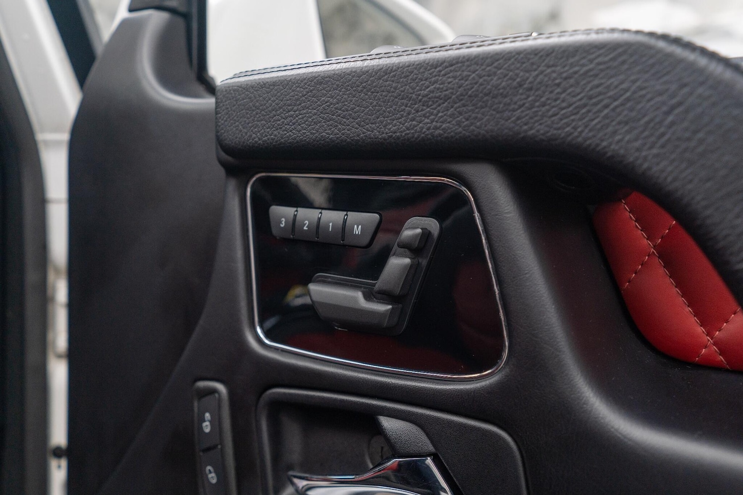 Used Mercedes-Benz G Class for sale - 77130901: Photo 28