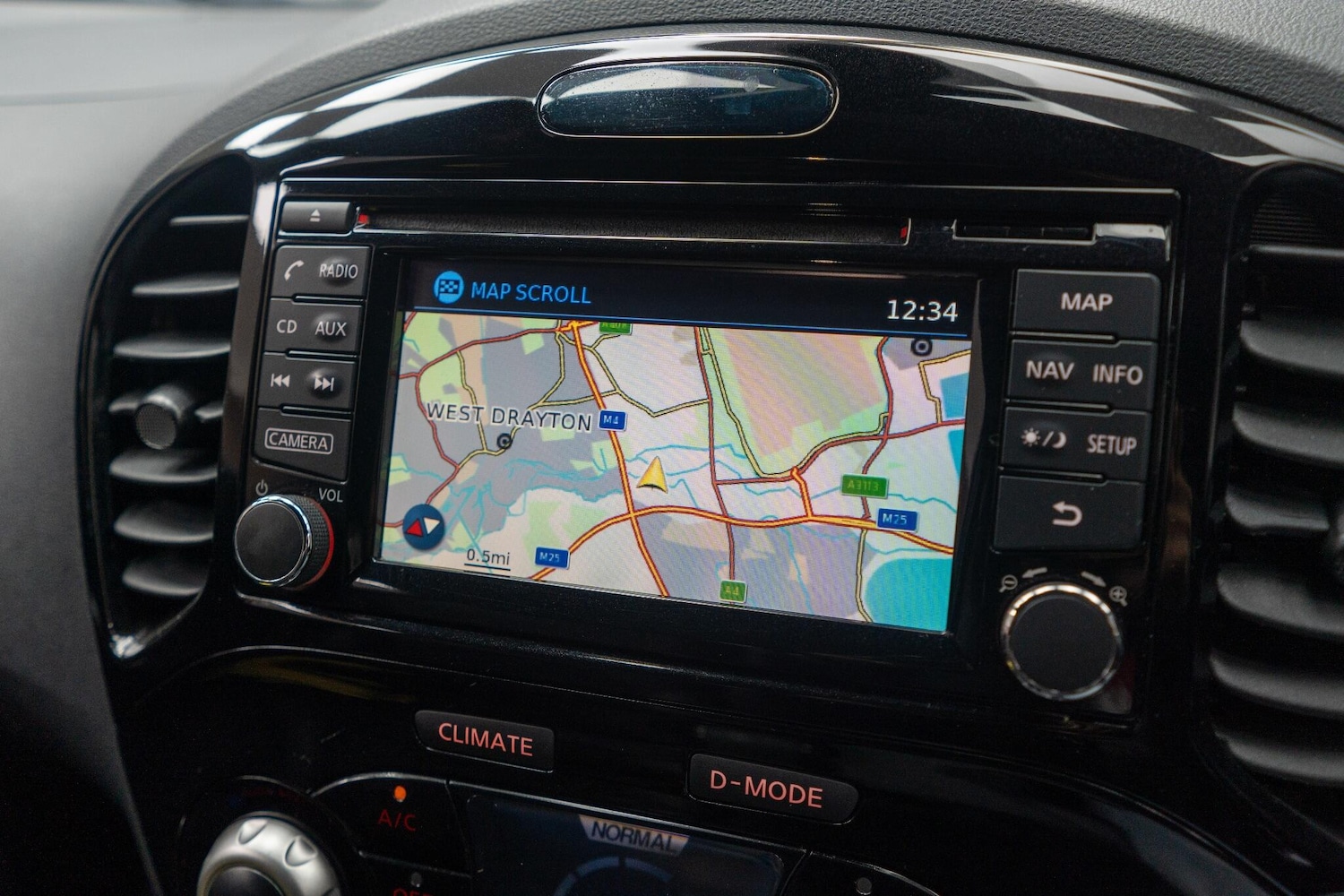 Used Nissan Juke 2017 for sale - 77131108: Photo 19