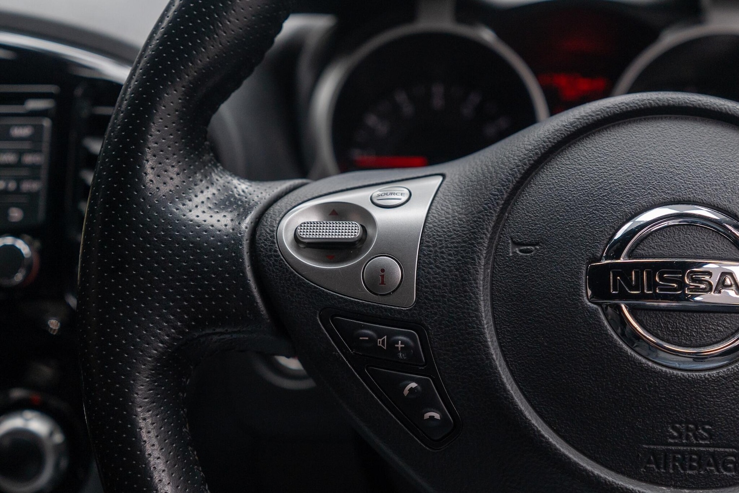 Used Nissan Juke 2017 for sale - 77131108: Photo 24