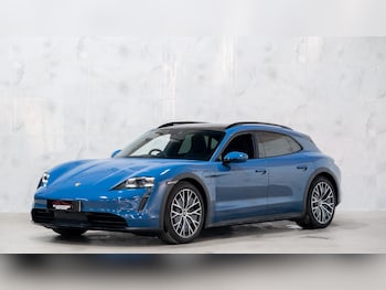 Used Porsche Taycan 2022 for sale - 78879062: Photo