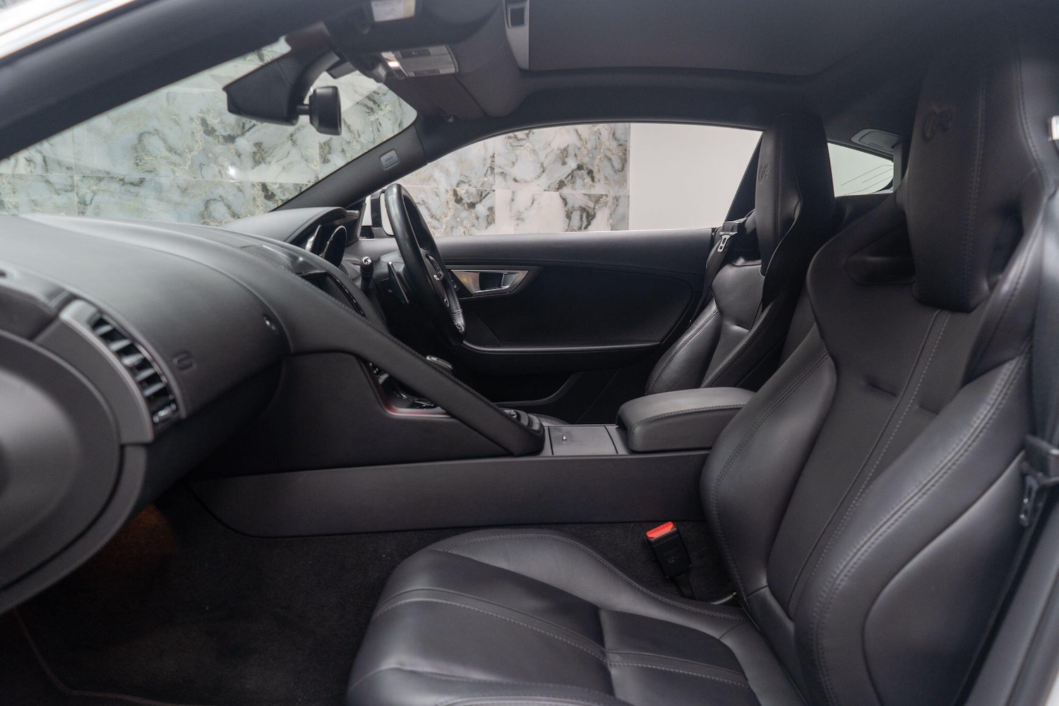 Used Jaguar F-Type for sale - 77015352: Photo 10