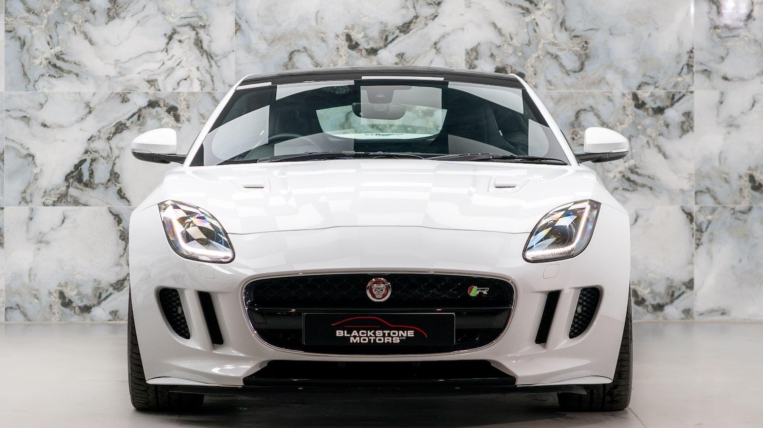 Used Jaguar F-Type for sale - 77015352: Photo 2