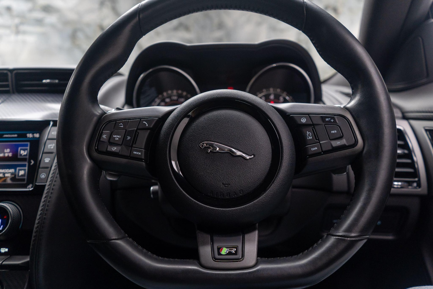 Used Jaguar F-Type for sale - 77015352: Photo 26