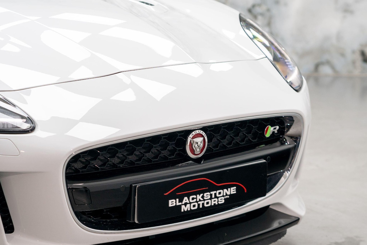 Used Jaguar F-Type for sale - 77015352: Photo 36