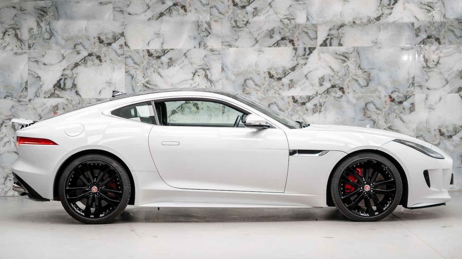 Used Jaguar F-Type for sale - 77015352: Photo 7