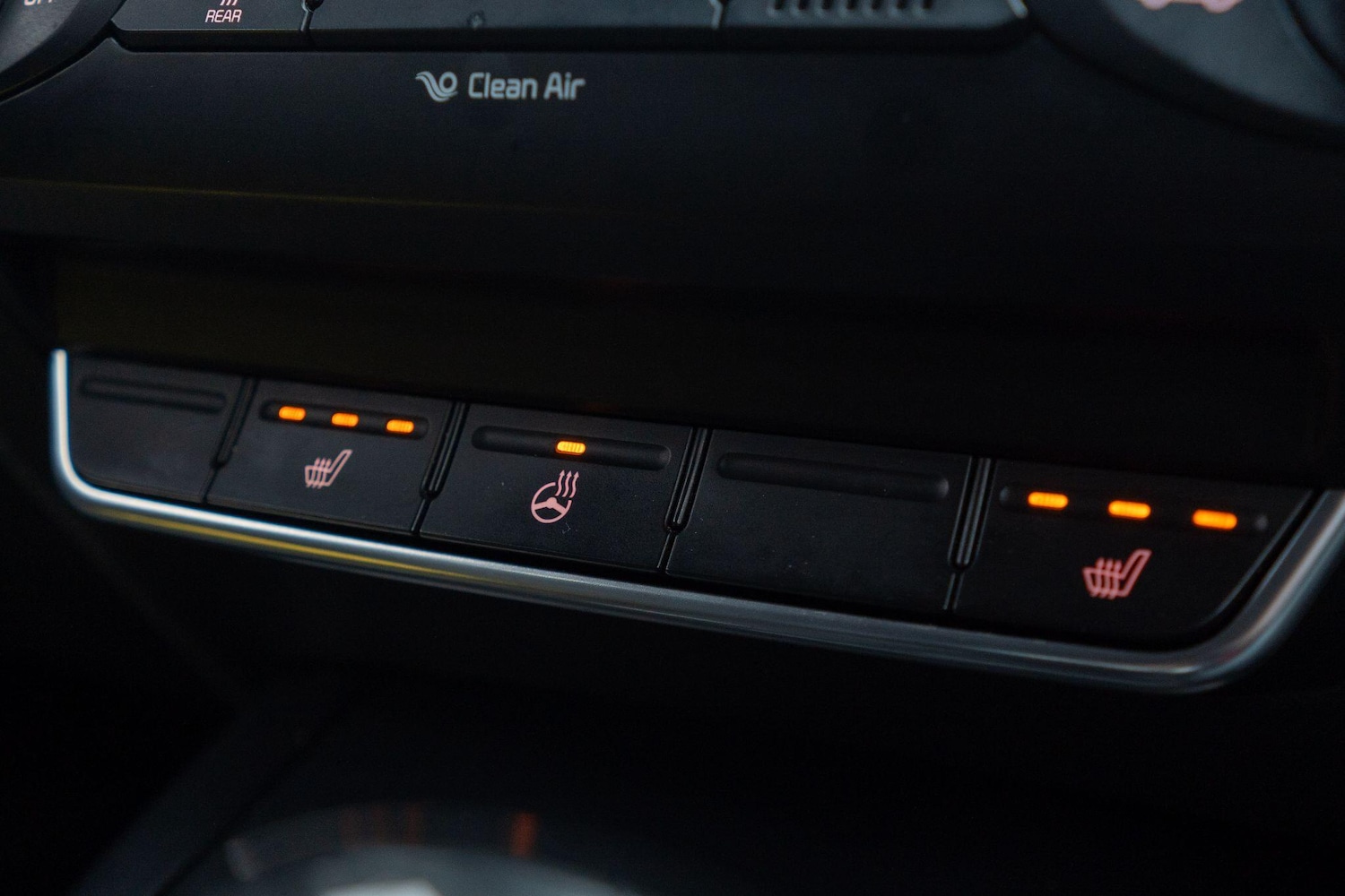 Used Kia Sorento 2017 for sale - 76994092: Photo 23