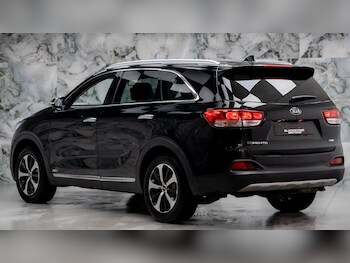 Used Kia Sorento 2017 for sale - 76994092: Photo