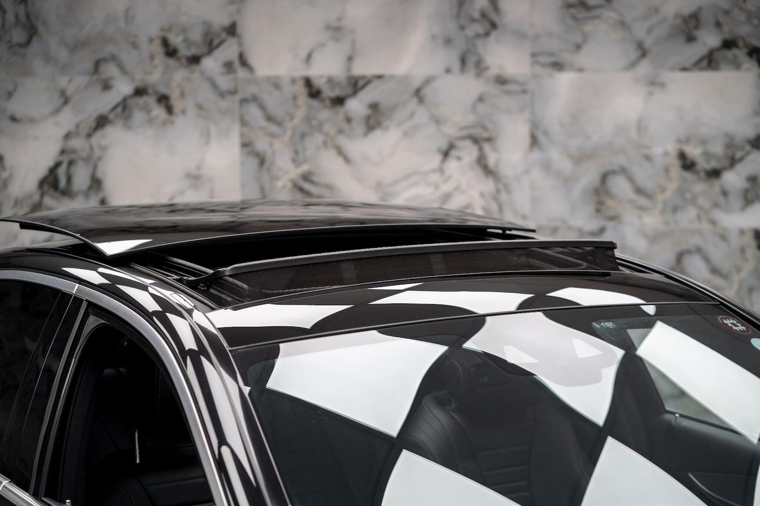 Used Mercedes-Benz E Class for sale - 77793506: Photo 2