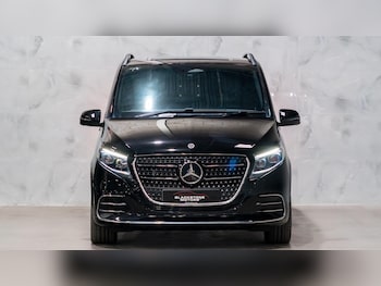 Used Mercedes-Benz V-Class 2025 for sale - 78946335: Photo