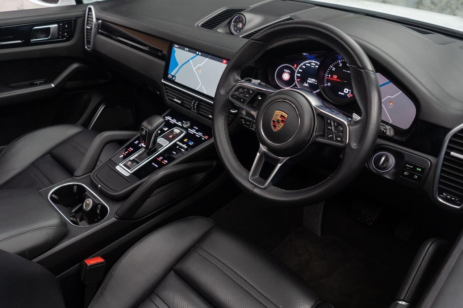 Used Porsche Cayenne 2019 for sale - 76084881: Photo 11