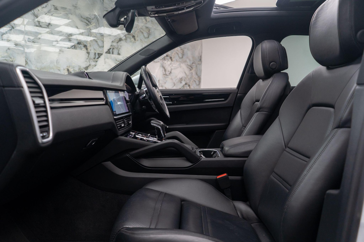 Used Porsche Cayenne 2019 for sale - 76084881: Photo 15