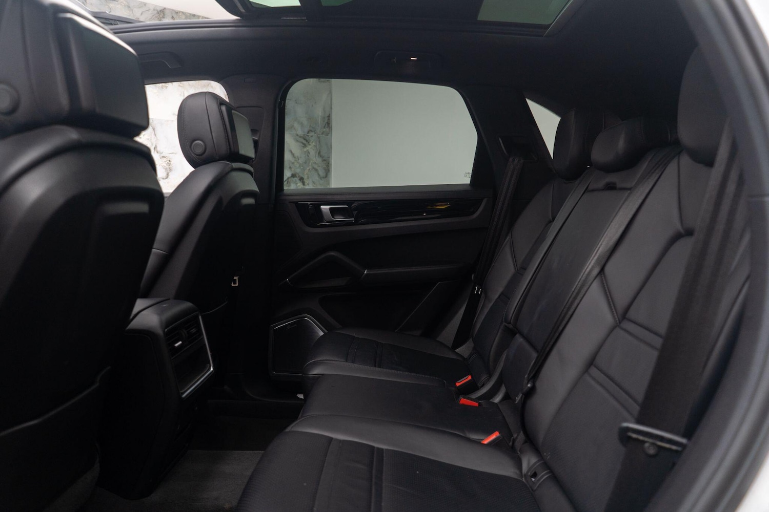 Used Porsche Cayenne 2019 for sale - 76084881: Photo 18