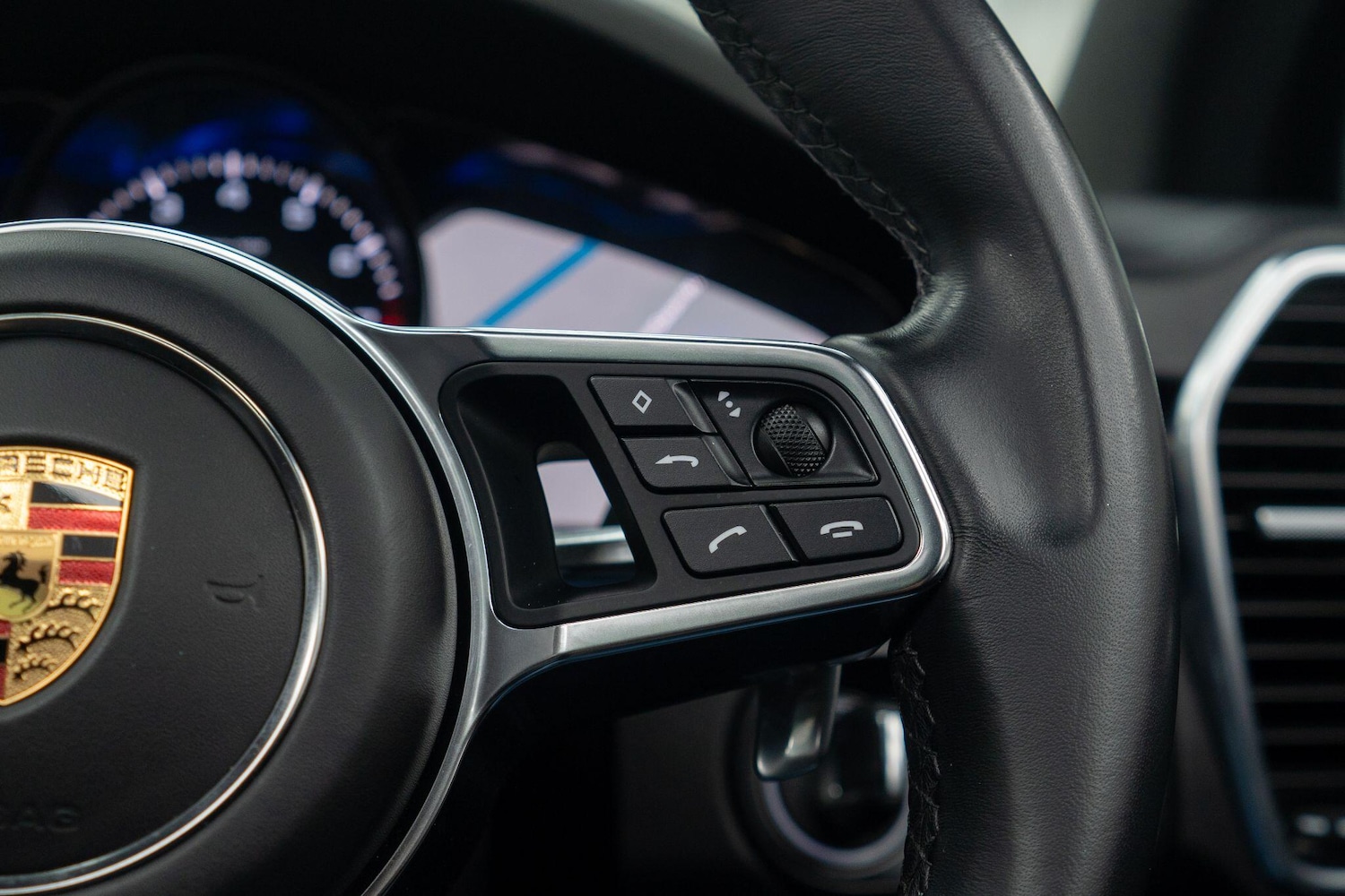 Used Porsche Cayenne 2019 for sale - 76084881: Photo 34