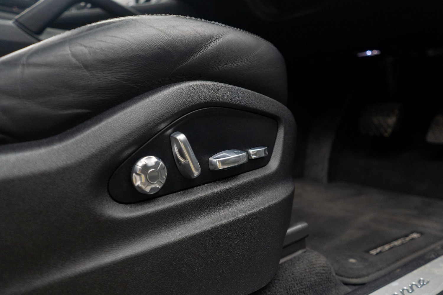 Used Porsche Cayenne 2019 for sale - 76084881: Photo 37