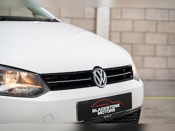 Used Volkswagen Polo 2014 for sale - 77783508: Photo