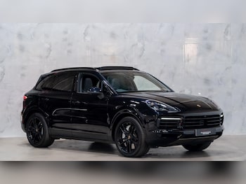Used Porsche Cayenne 2018 for sale - 79484641: Photo