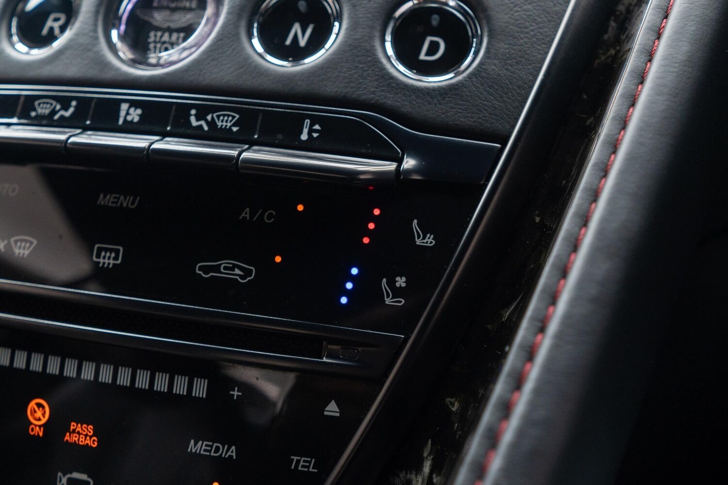 Used Aston Martin DB11 for sale - 77671746: Photo 23