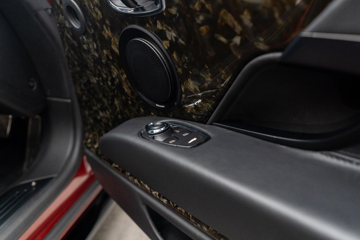 Used Aston Martin DB11 for sale - 77671746: Photo 26