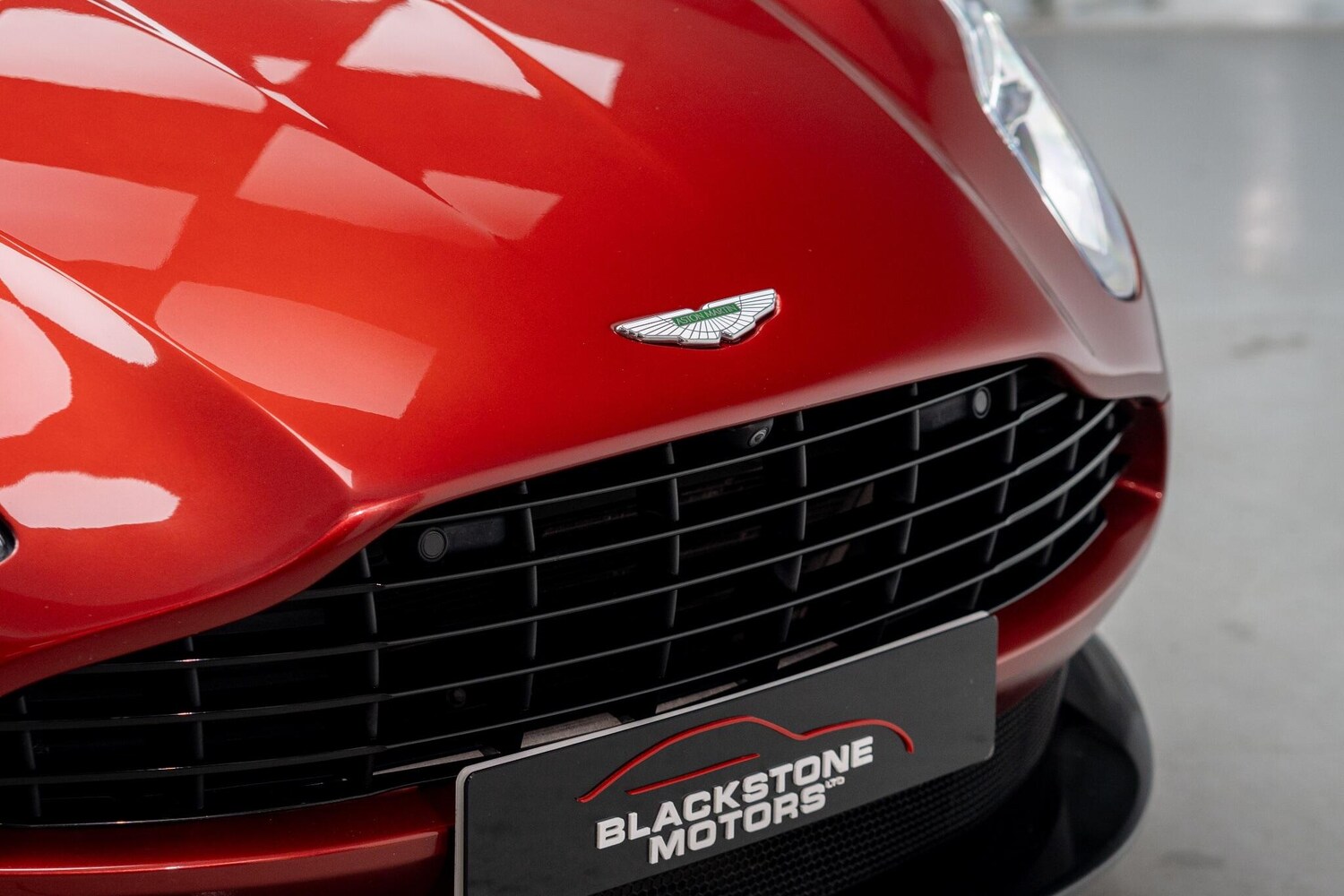 Used Aston Martin DB11 for sale - 77671746: Photo 40