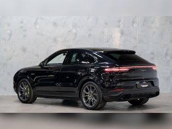 Used Porsche Cayenne 2022 for sale - 78914348: Photo