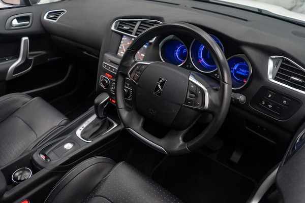 Used DS Automobiles DS 4 Crossback 2018 for sale - 76199644: Photo 9