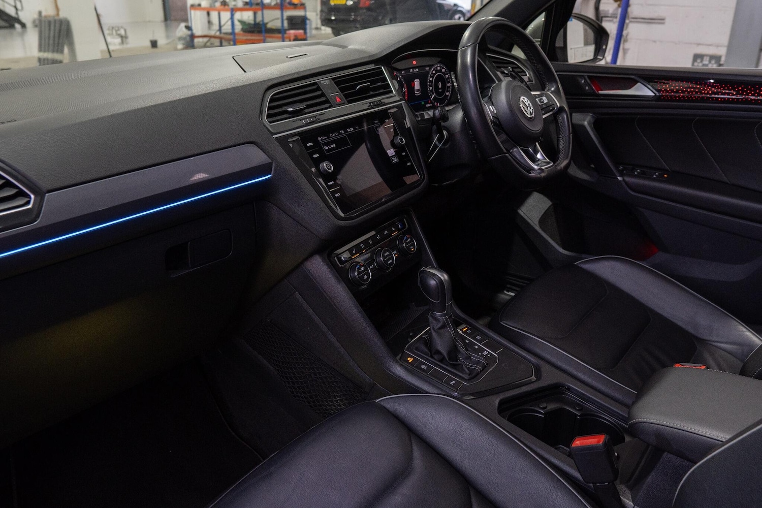 Used Volkswagen Tiguan 2018 for sale - 77969793: Photo 13