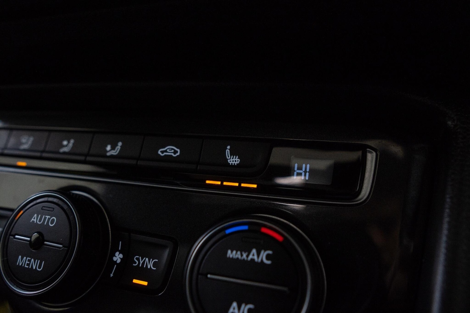 Used Volkswagen Tiguan 2018 for sale - 77969793: Photo 24