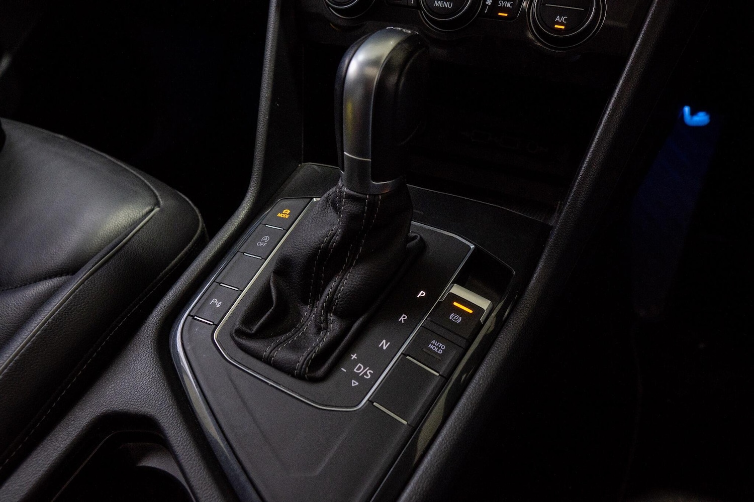 Used Volkswagen Tiguan 2018 for sale - 77969793: Photo 25