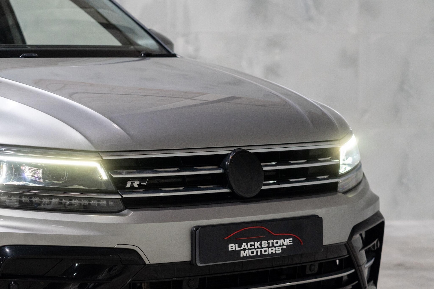 Used Volkswagen Tiguan 2018 for sale - 77969793: Photo 35