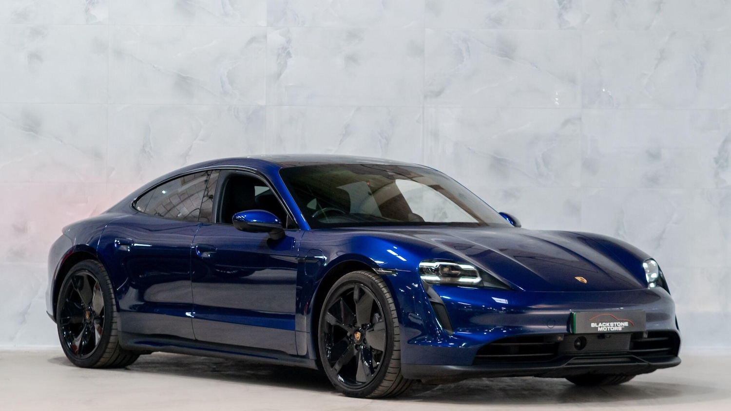 Used Porsche Taycan 2021 for sale - 78184489: Photo 1