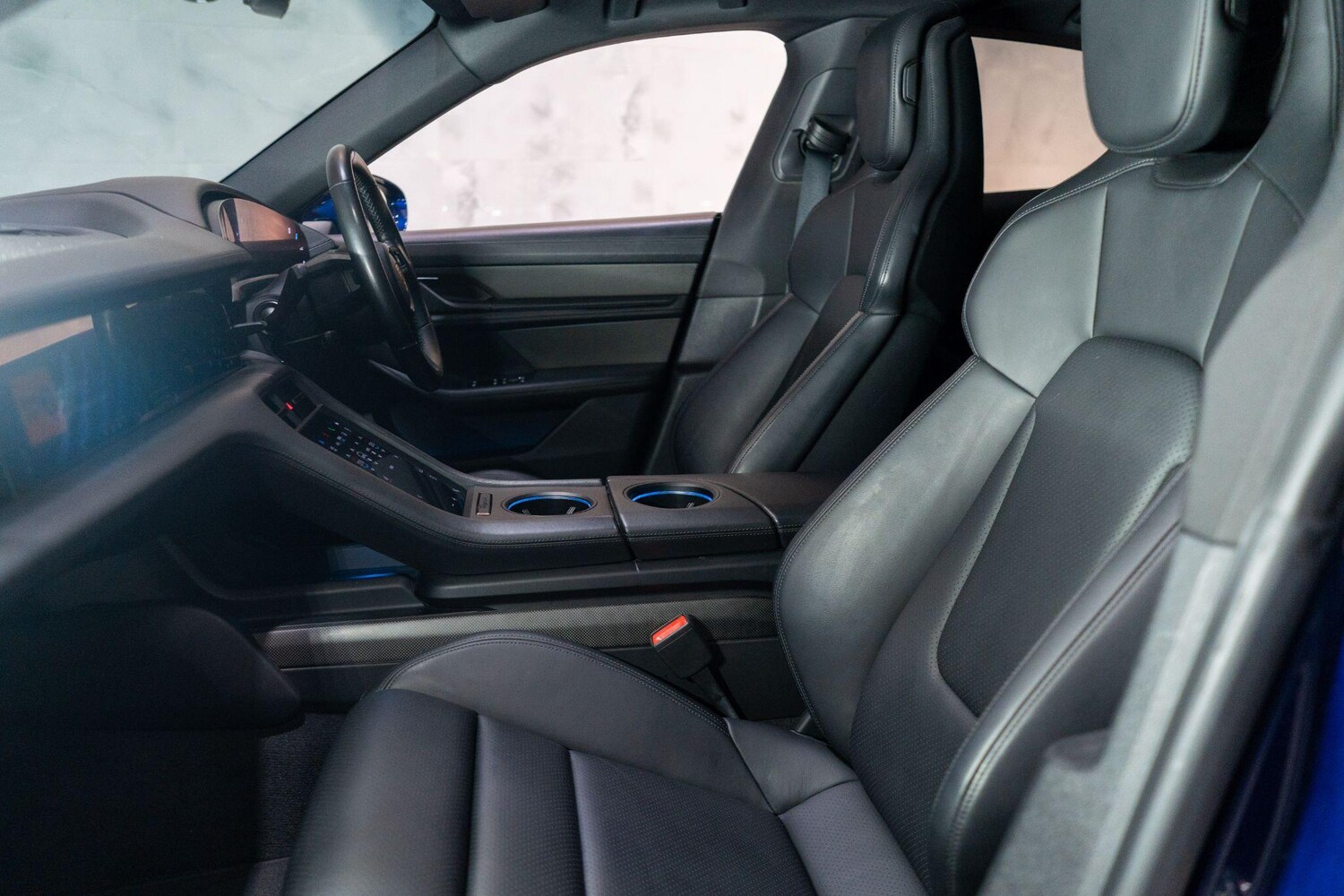 Used Porsche Taycan 2021 for sale - 78184489: Photo 35