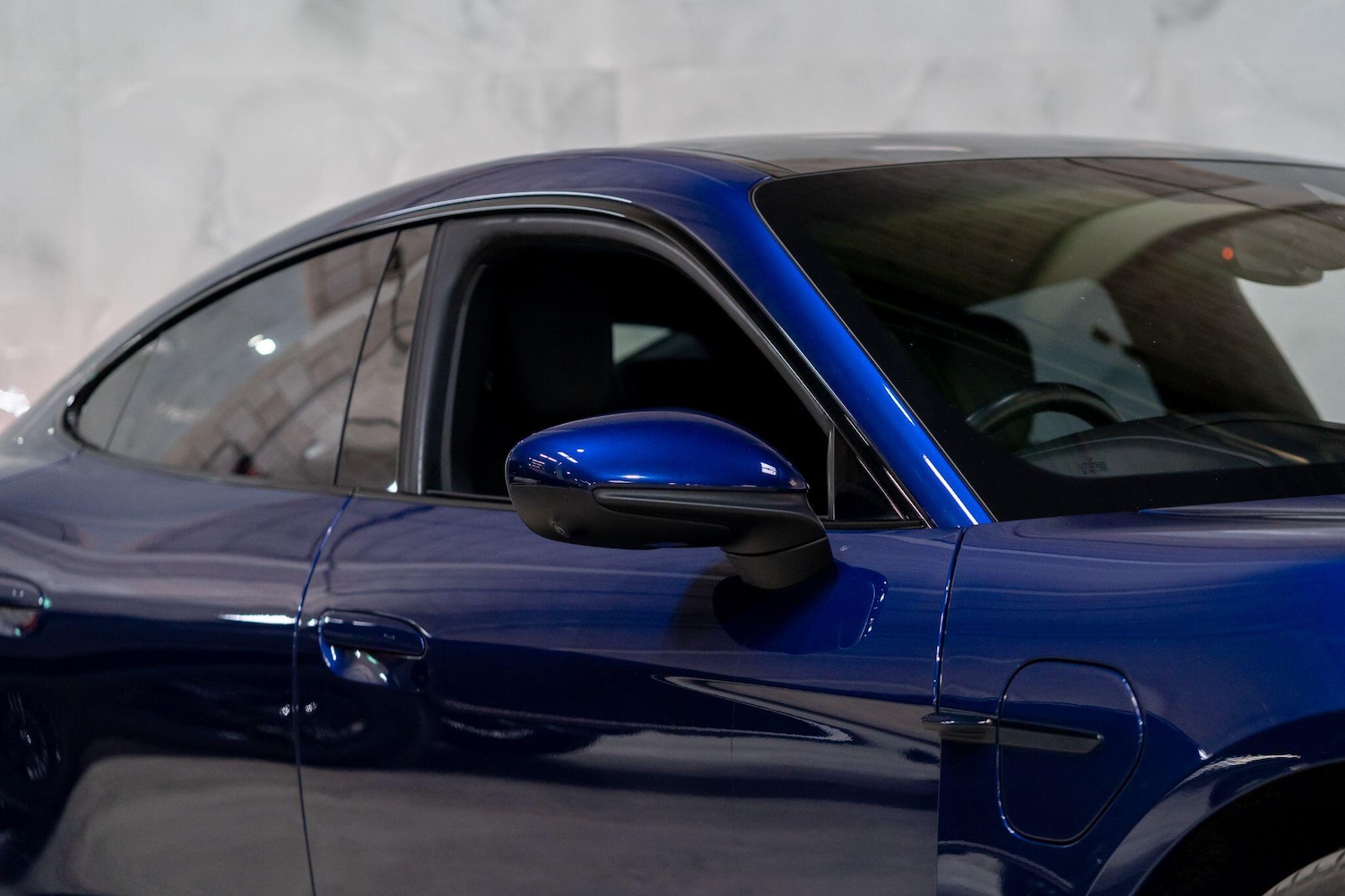 Used Porsche Taycan 2021 for sale - 78184489: Photo 4