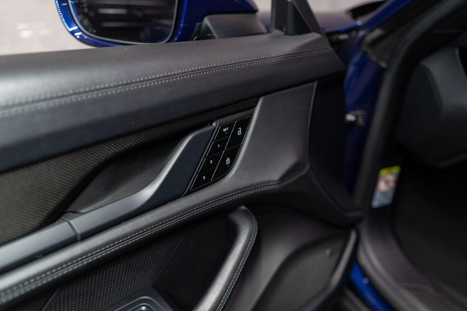 Used Porsche Taycan 2021 for sale - 78184489: Photo 40